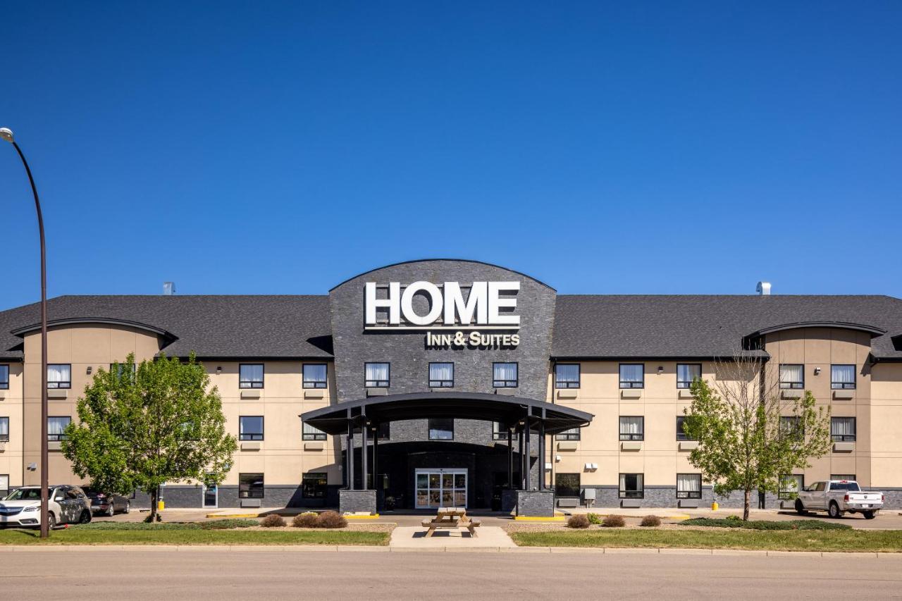 Home Inn & Suites - Swift Current Exterior photo